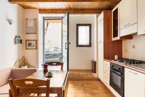 Monolocale "Duomo" Apartment Messina Exterior photo